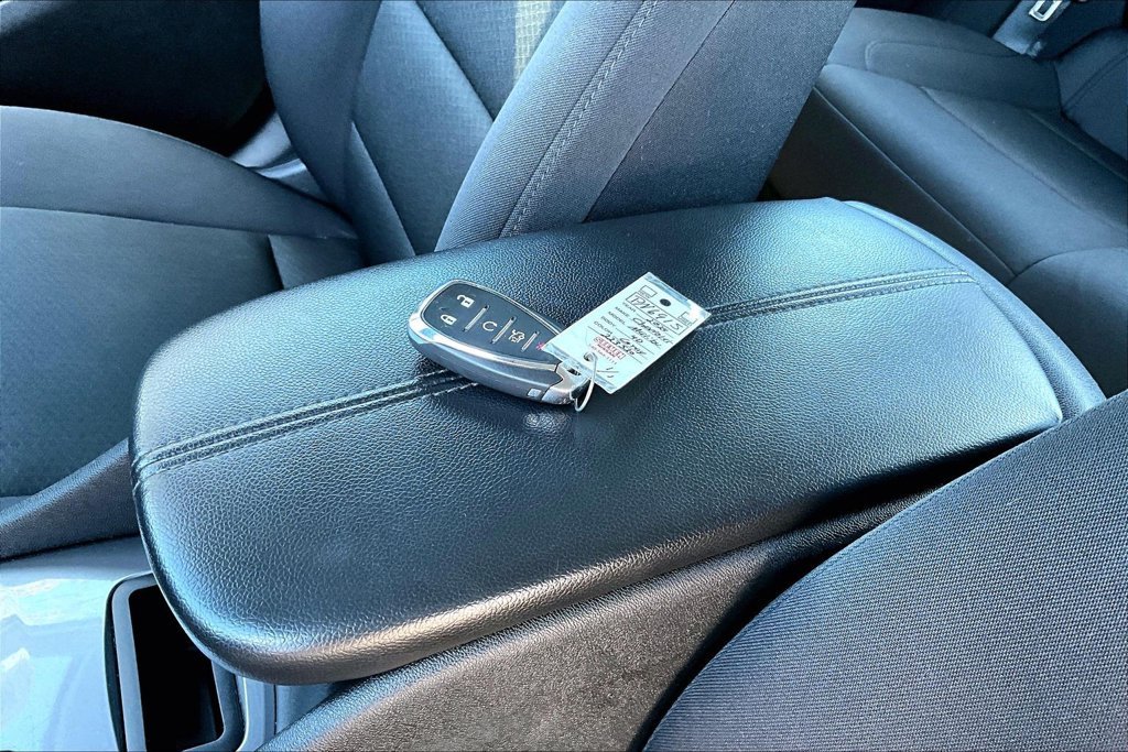 Used 2024 Gray Chevrolet LT image 39