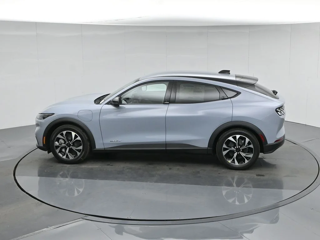 New 2026 Gray Ford Select image 82