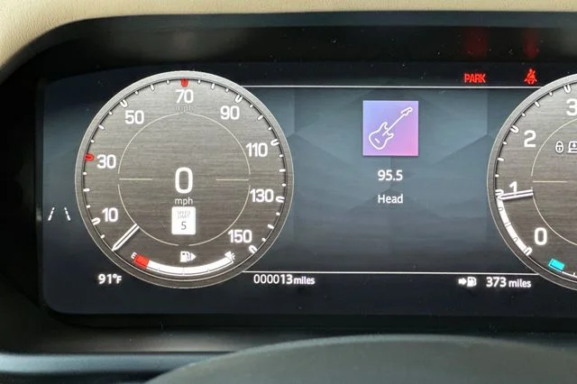New 2026 Carpathian Grey Land Rover X-Dynamic SE image 26