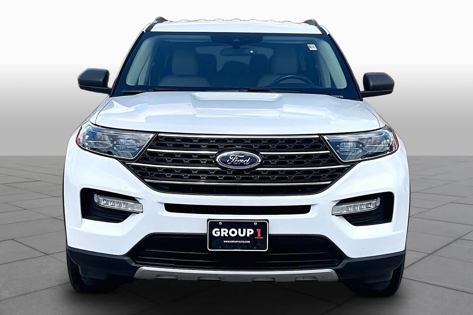 Used 2022 Oxford White Ford XLT image 6