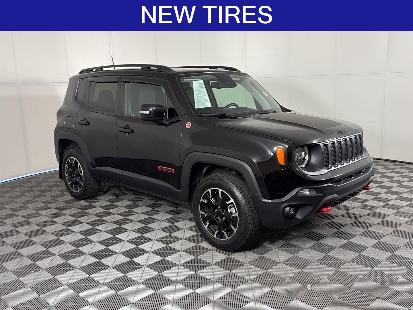 Used 2023 Black Clearcoat Jeep Trailhawk image 2