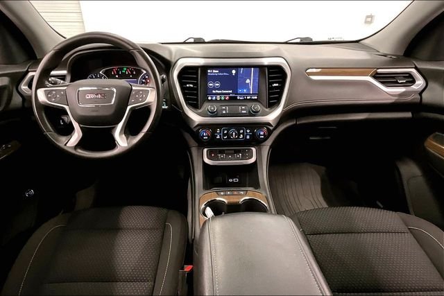 Used 2023 Light Stone Metallic GMC SLE image 18