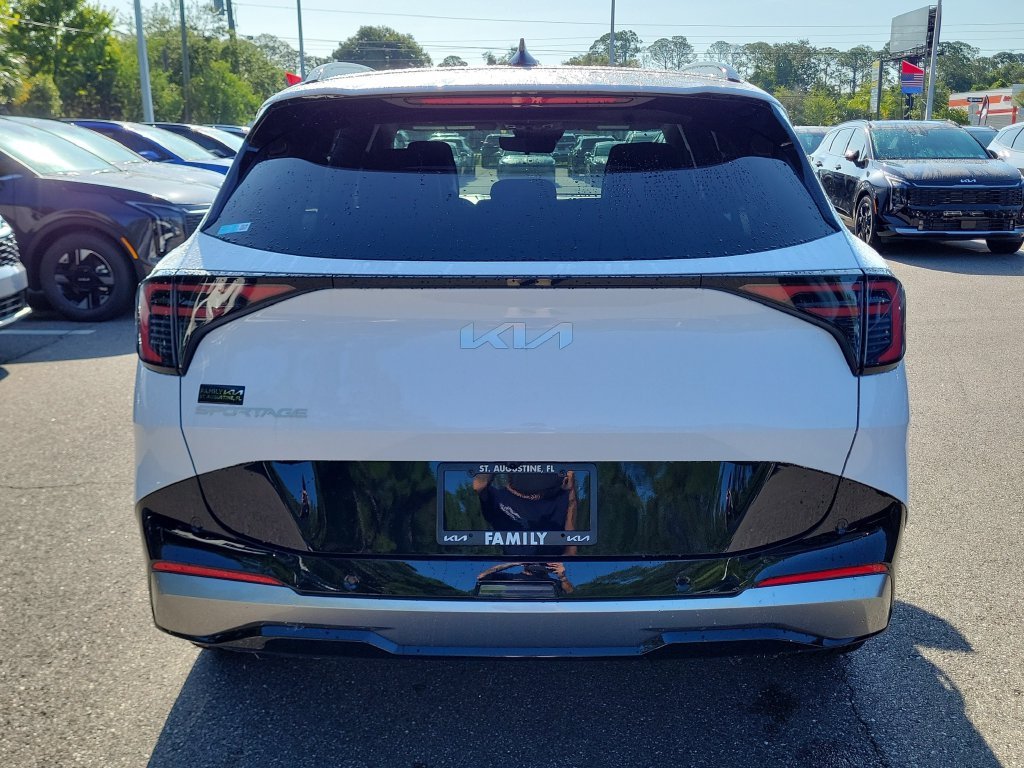New 2026 Glacial White Pearl Kia SX Prestige image 5