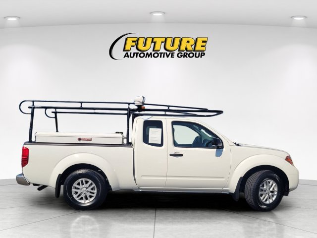 Used 2020 White Nissan SV image 3