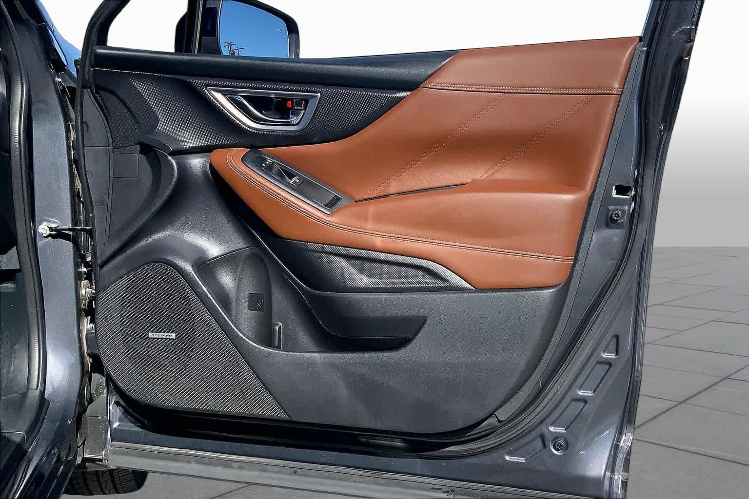 Used 2020 Magnetite Gray Metallic Subaru Touring image 20