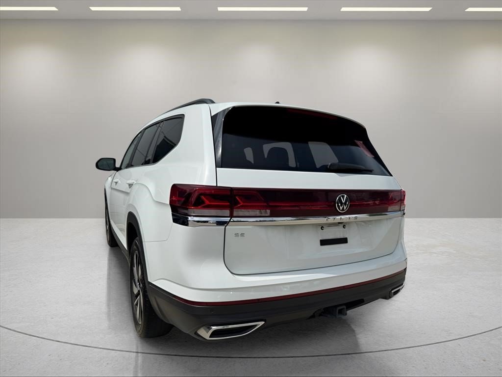Used 2024 Pure White Volkswagen 2.0T SE w/Technology image 7
