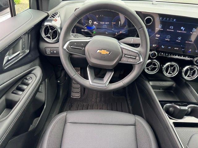 2025 Chevrolet Blazer EV LT - Photo 18