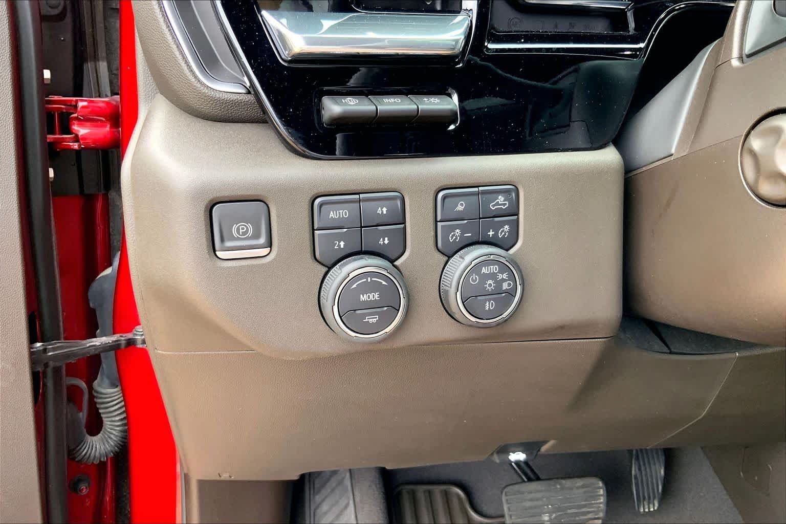 2023 Chevrolet Silverado 1500 LTZ - Photo 33