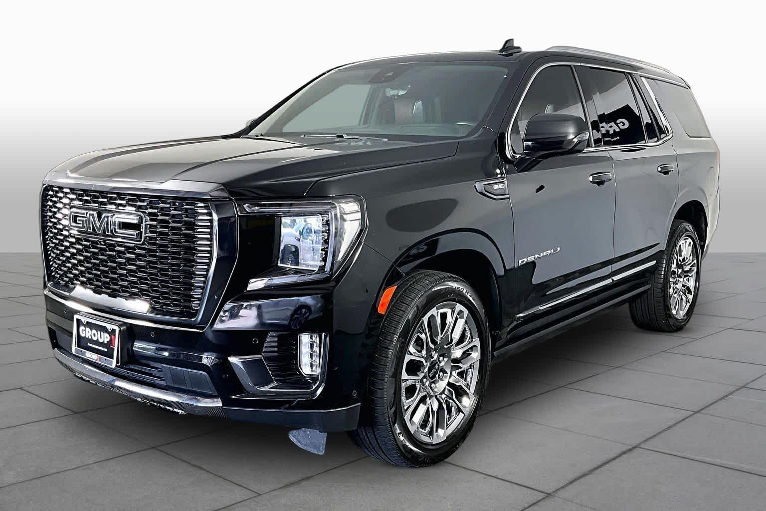 Used 2023 Onyx Black GMC Denali Ultimate image 2