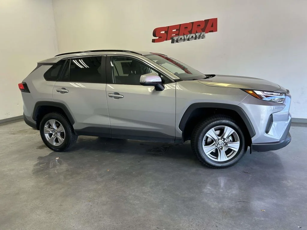 Used 2025 Silver Toyota XLE image 2