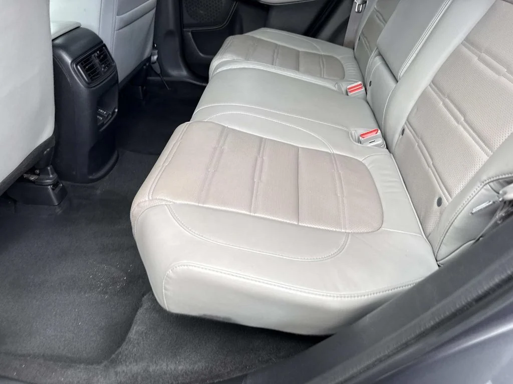 Used 2019  Honda EX-L image 15