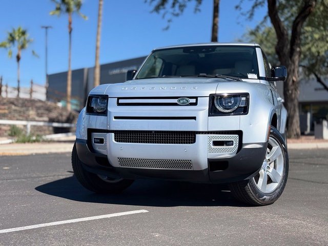2024 Land Rover Defender 110 S