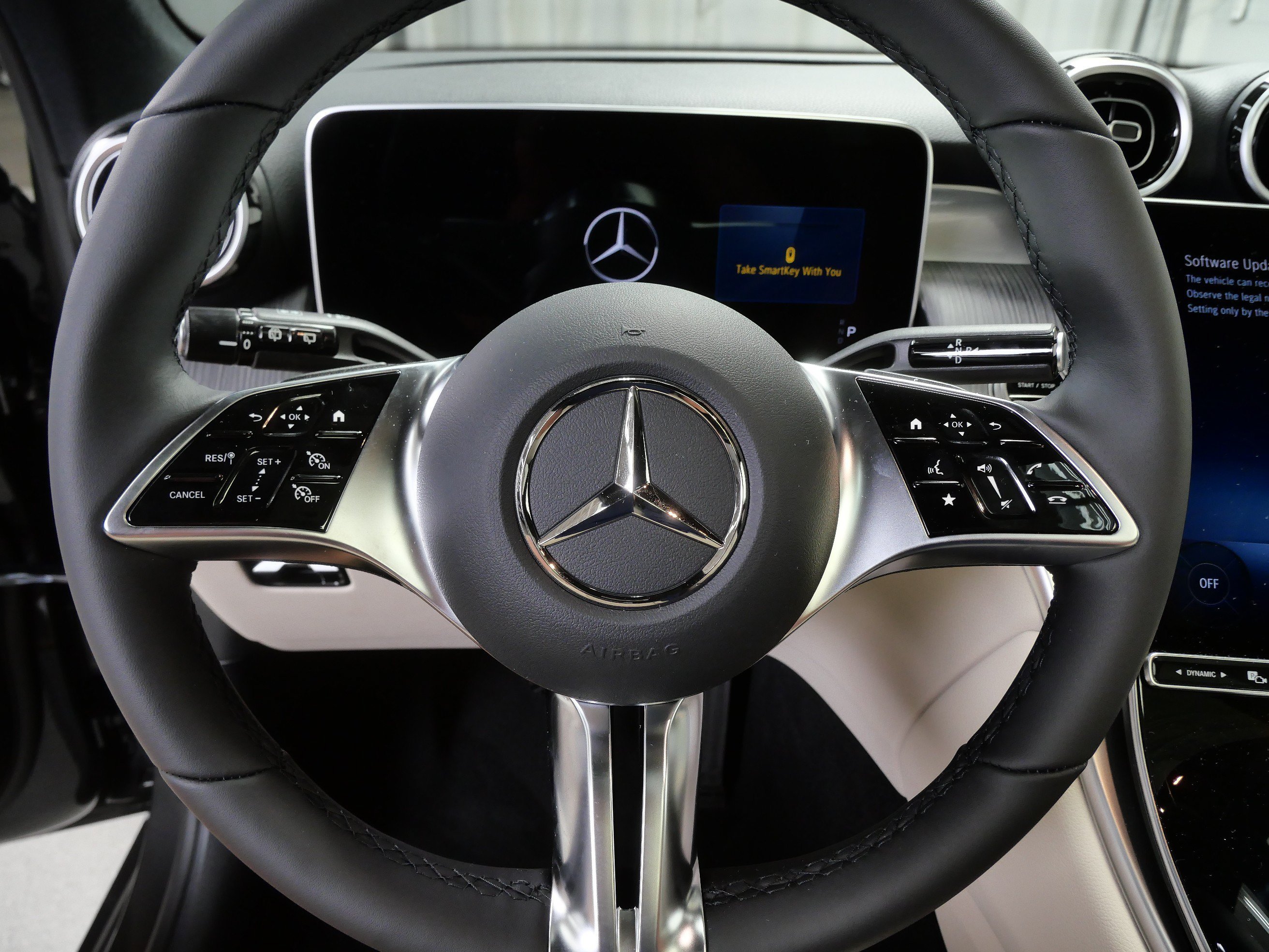 New 2026 Graphite Grey Metallic Mercedes-Benz GLC 300 image 12