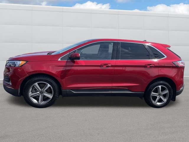 Used 2023 Rapid Red Metallic Tinted Clearcoat Ford SEL image 2
