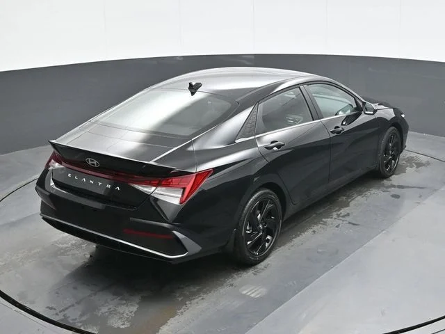 New 2026 Black Hyundai SEL Sport image 17