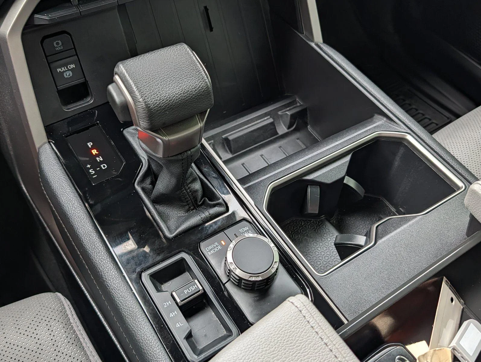 Used 2025 Lunar Rock Toyota Limited image 23