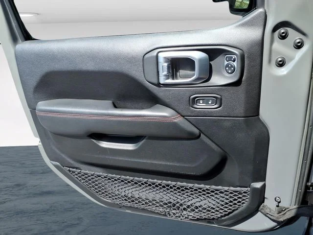 Used 2020 Gray Jeep Unlimited Rubicon image 29