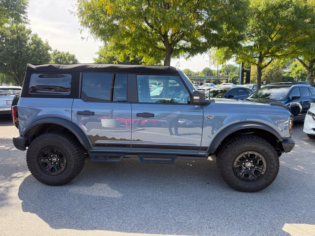 Used 2024 Azure Gray Metallic Ford Wildtrak image 9