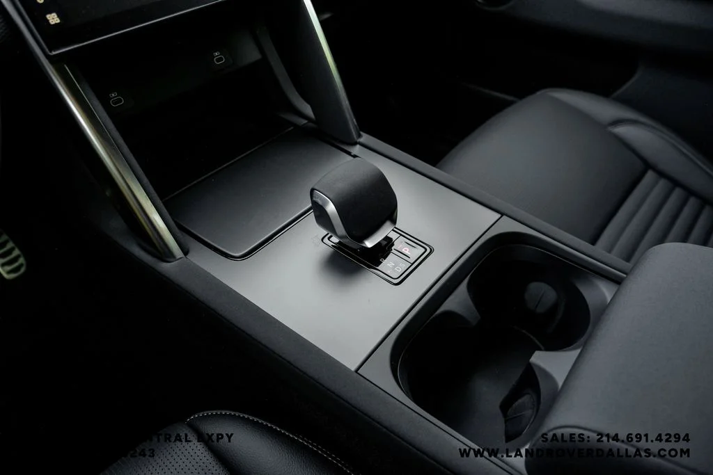 New 2026 Carpathian Gray Land Rover Landmark image 30