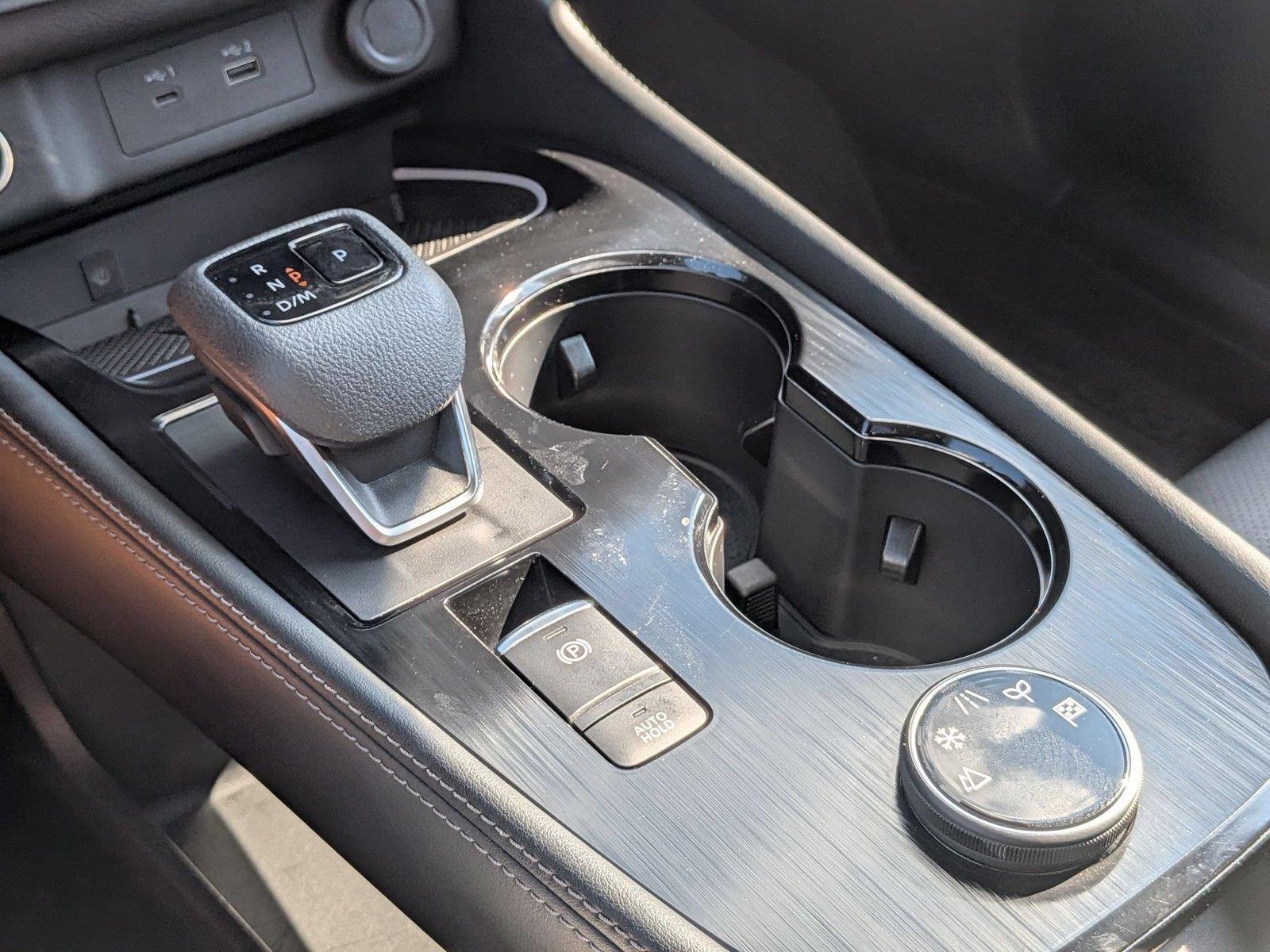 Used 2023 Champagne Silver Metallic Nissan Platinum image 29