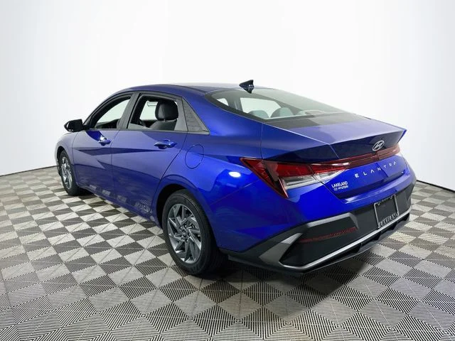 Certified Pre-Owned 2024 Hyundai Elantra SEL