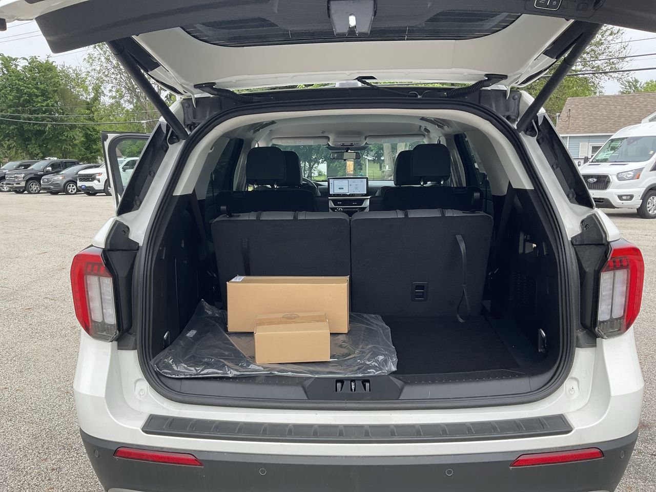 2026 Ford Explorer Active - Photo 24