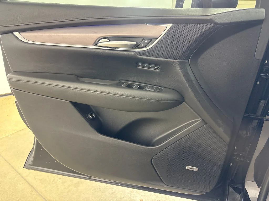 Used 2019 Black Cadillac Premium Luxury image 18