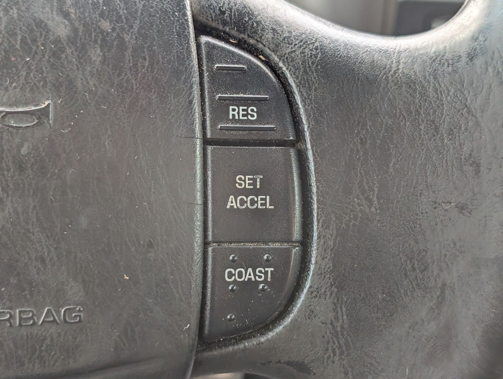 Used 1999 Green Ford XL image 22
