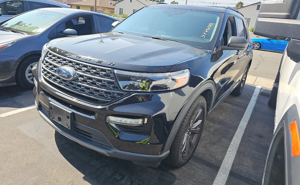 2021 Ford Explorer XLT RWD's photo
