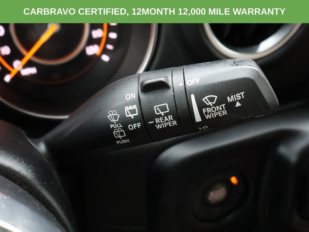 2020 Jeep Wrangler Unlimited Sahara - Photo 32