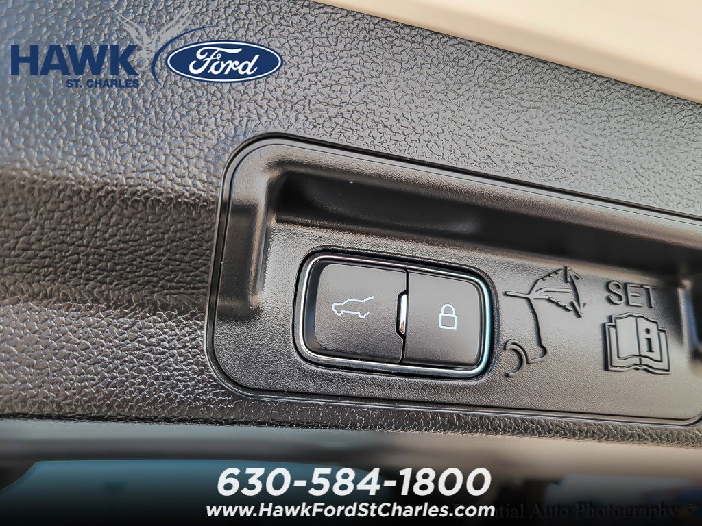 Certified Used 2023 White Metallic Ford XLT image 22