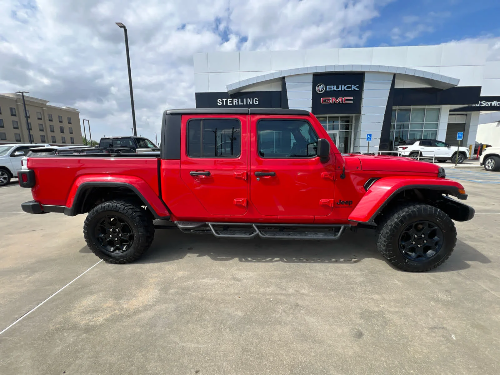 2023 Jeep Gladiator WILLYS's photo