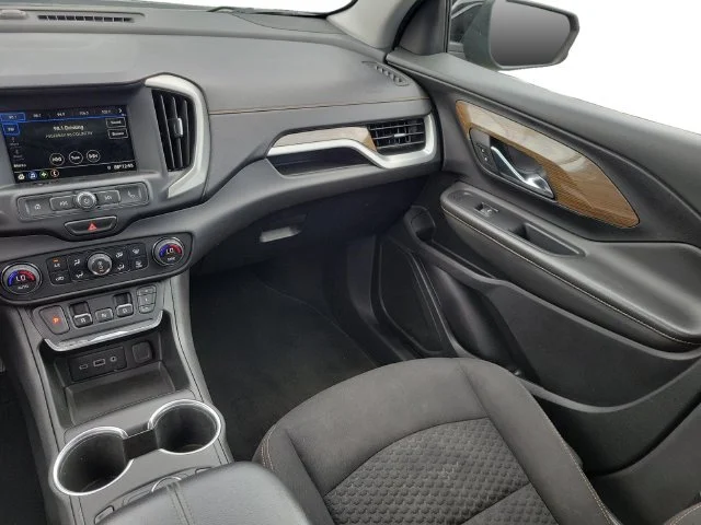 Used 2019 EBONY TWILIGHT METALLIC GMC SLE image 27