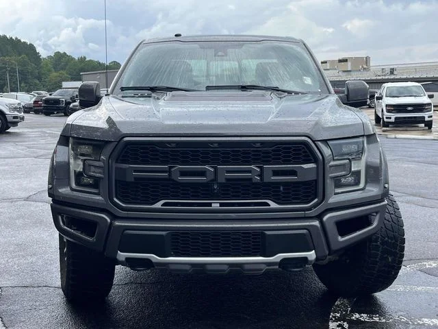 Used 2018  Ford Raptor image 9