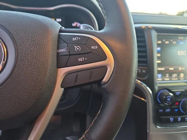 Used 2016 White Jeep Overland image 18