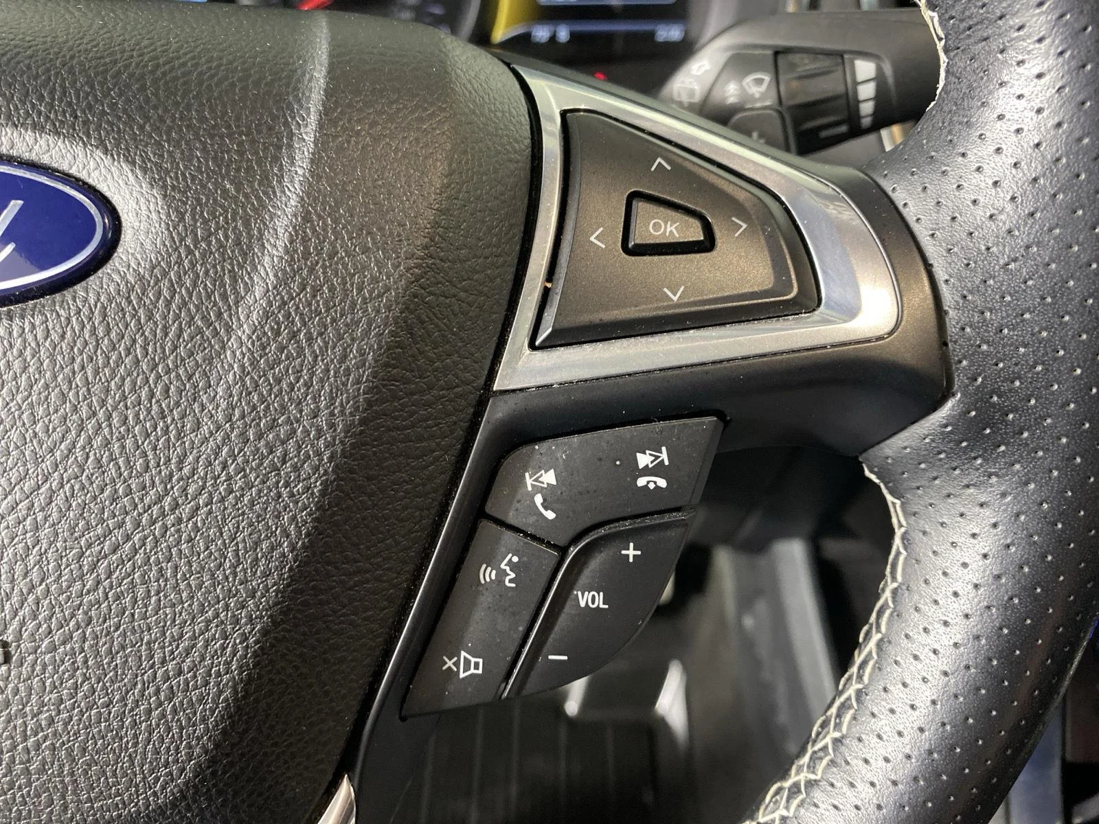 Used 2020 Agate Black Ford ST image 16
