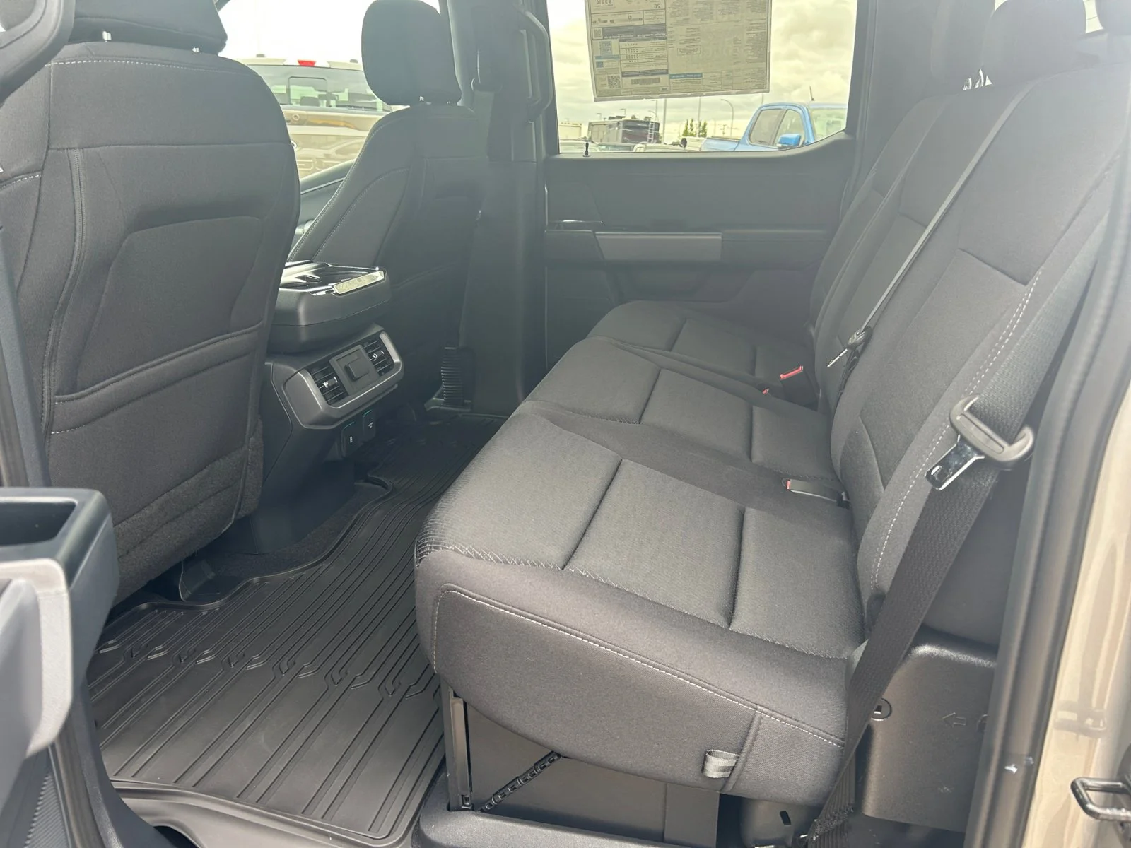 New 2026 Iconic Silver Metallic Ford XLT image 18