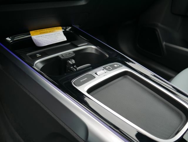 New 2026 Night Black Mercedes-Benz GLB 250 image 39