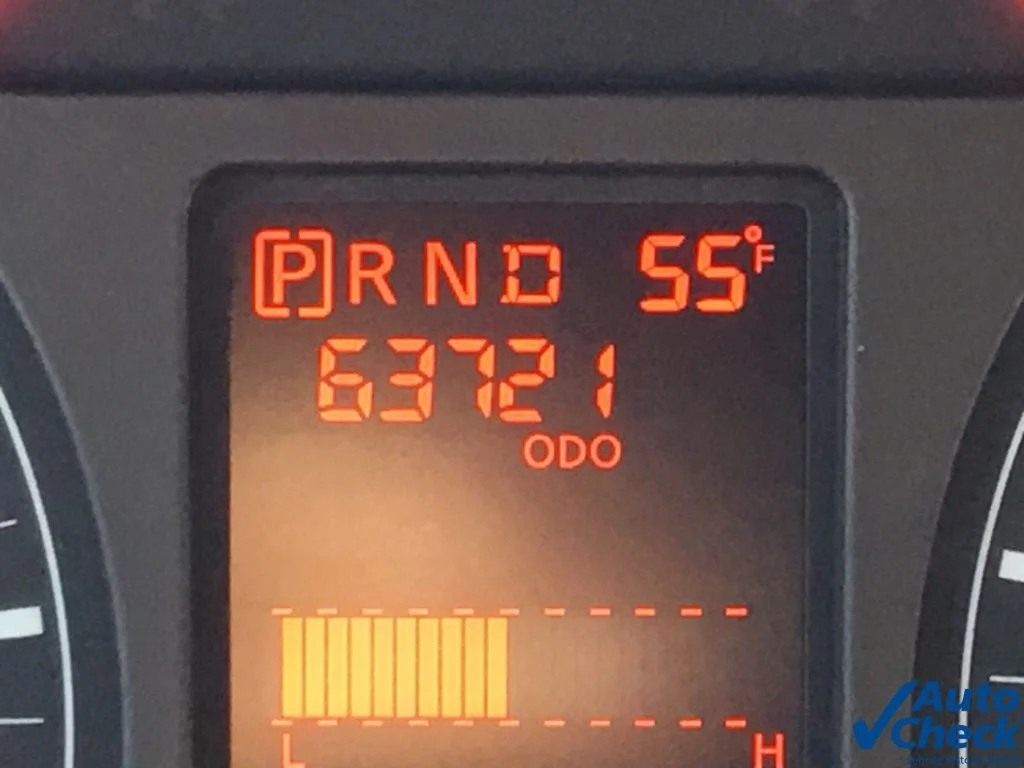 2015 Nissan NV Passenger SV - Photo 37