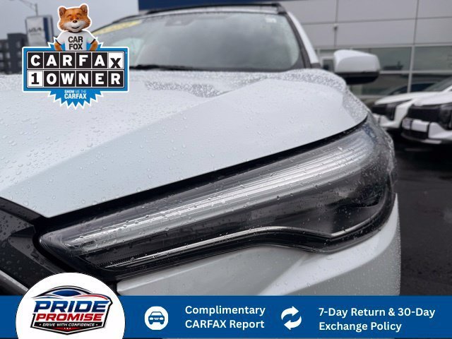 Used 2022 Off-white Toyota XLE image 13