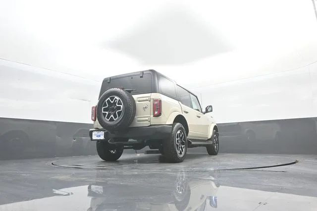 Certified Used 2025 Desert Sand Ford Outer Banks image 38