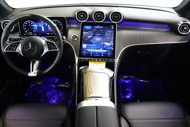 2025 Mercedes-Benz GLC Base - Photo 23