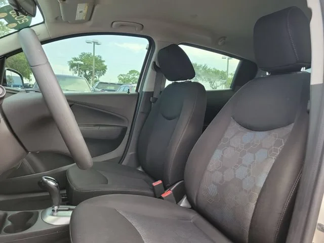 2018 Chevrolet Spark LS - Photo 24
