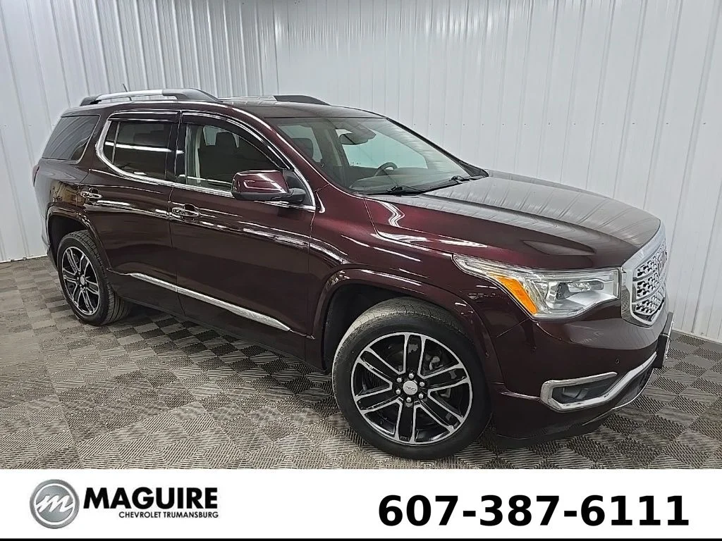 Used 2017 Red GMC Denali image 7
