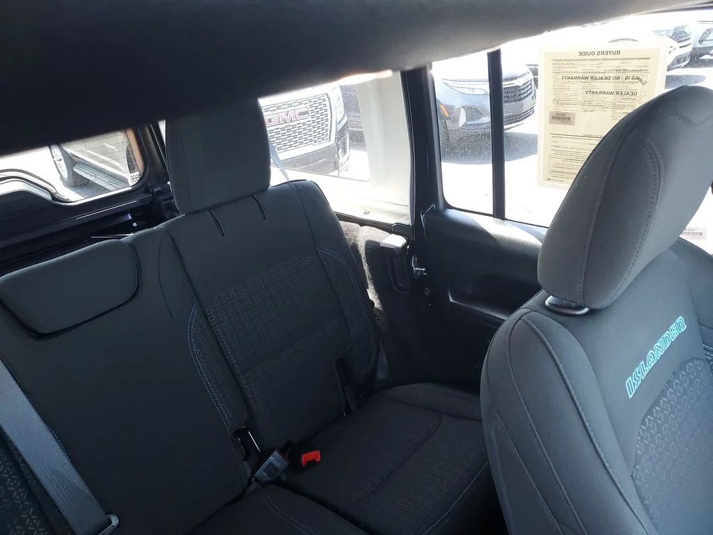 Used 2021 Black Jeep Unlimited Islander image 14