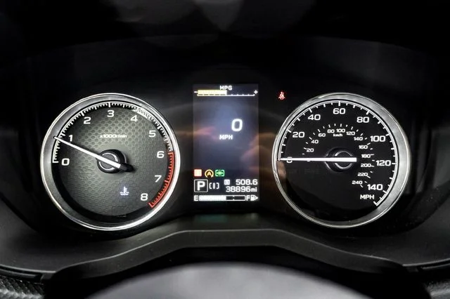 Used 2023 Ice Silver Metallic Subaru Touring image 22