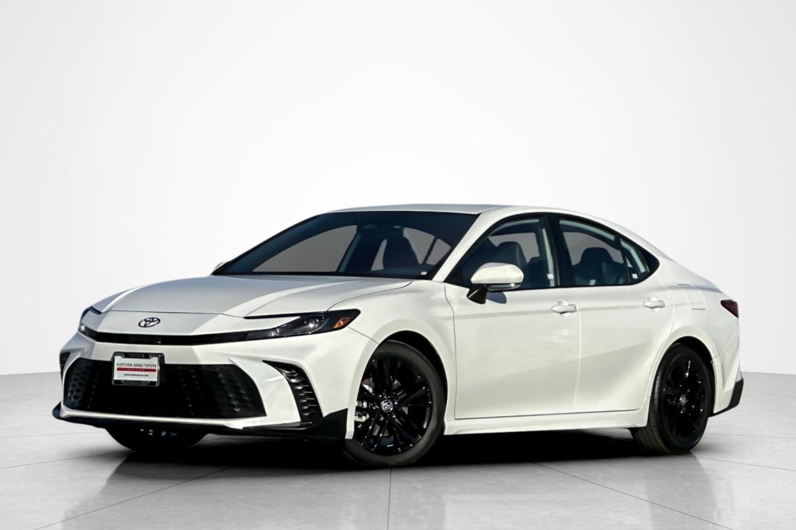 Certified Used 2026 Ice Cap Toyota SE image 1