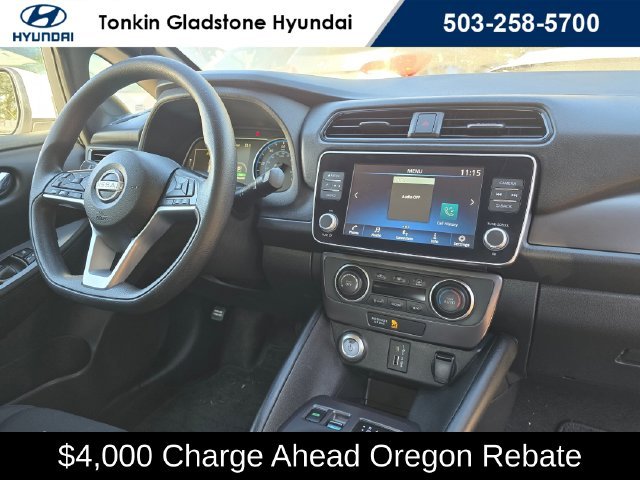 Used 2025 Glacier White Nissan S image 11