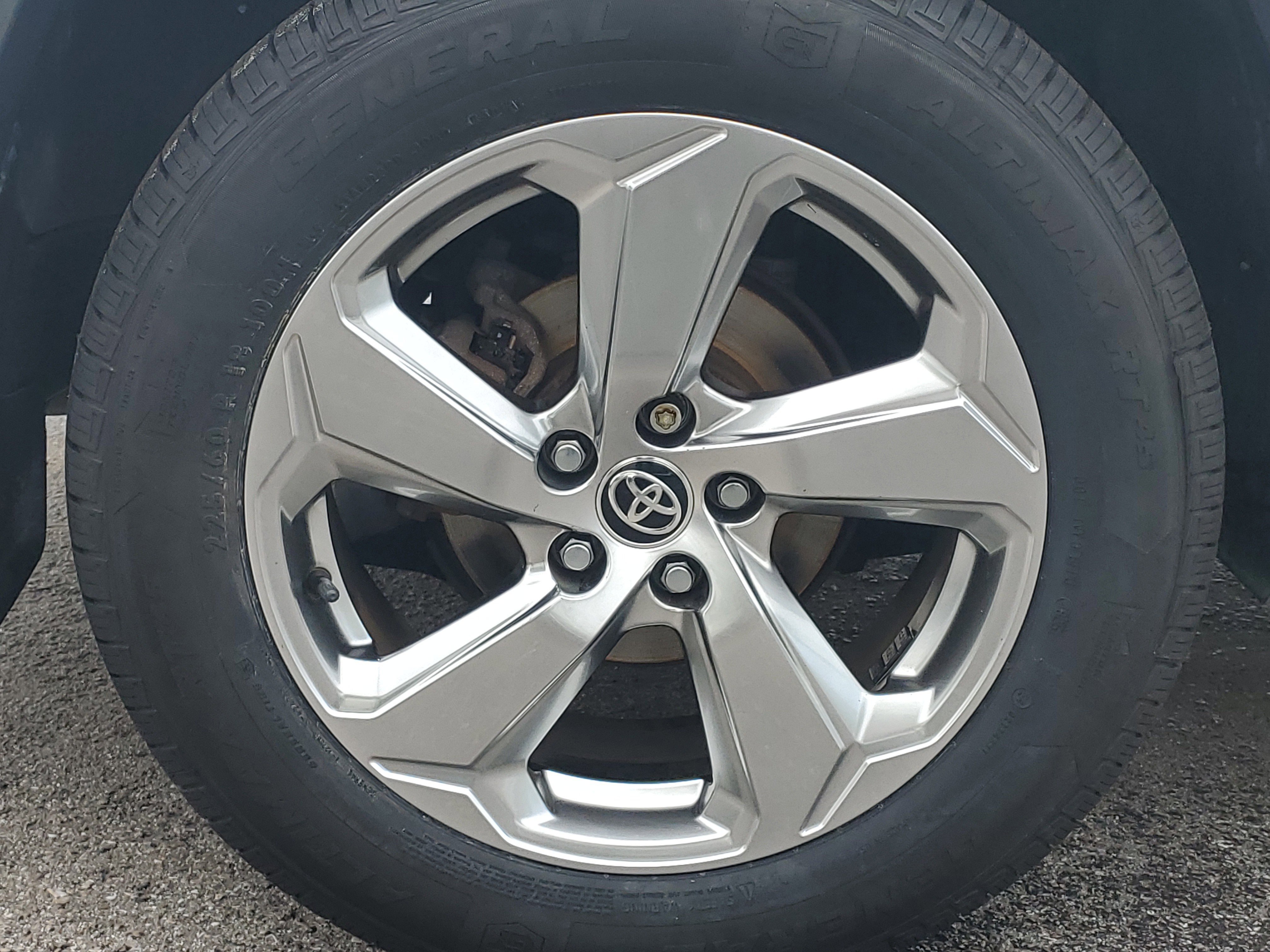 Used 2020 Blizzard Pearl Toyota Hybrid Limited image 9