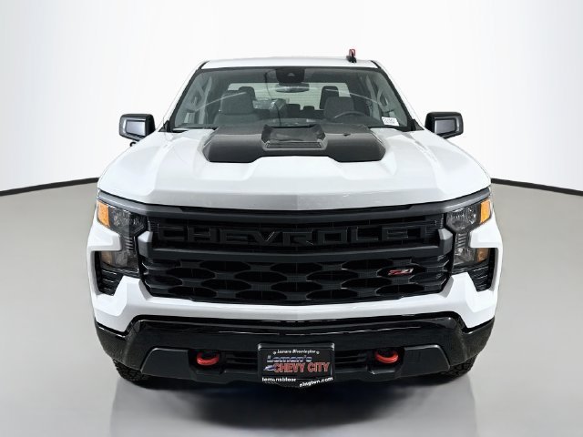 New 2026 Summit White Chevrolet Custom Trail Boss image 2